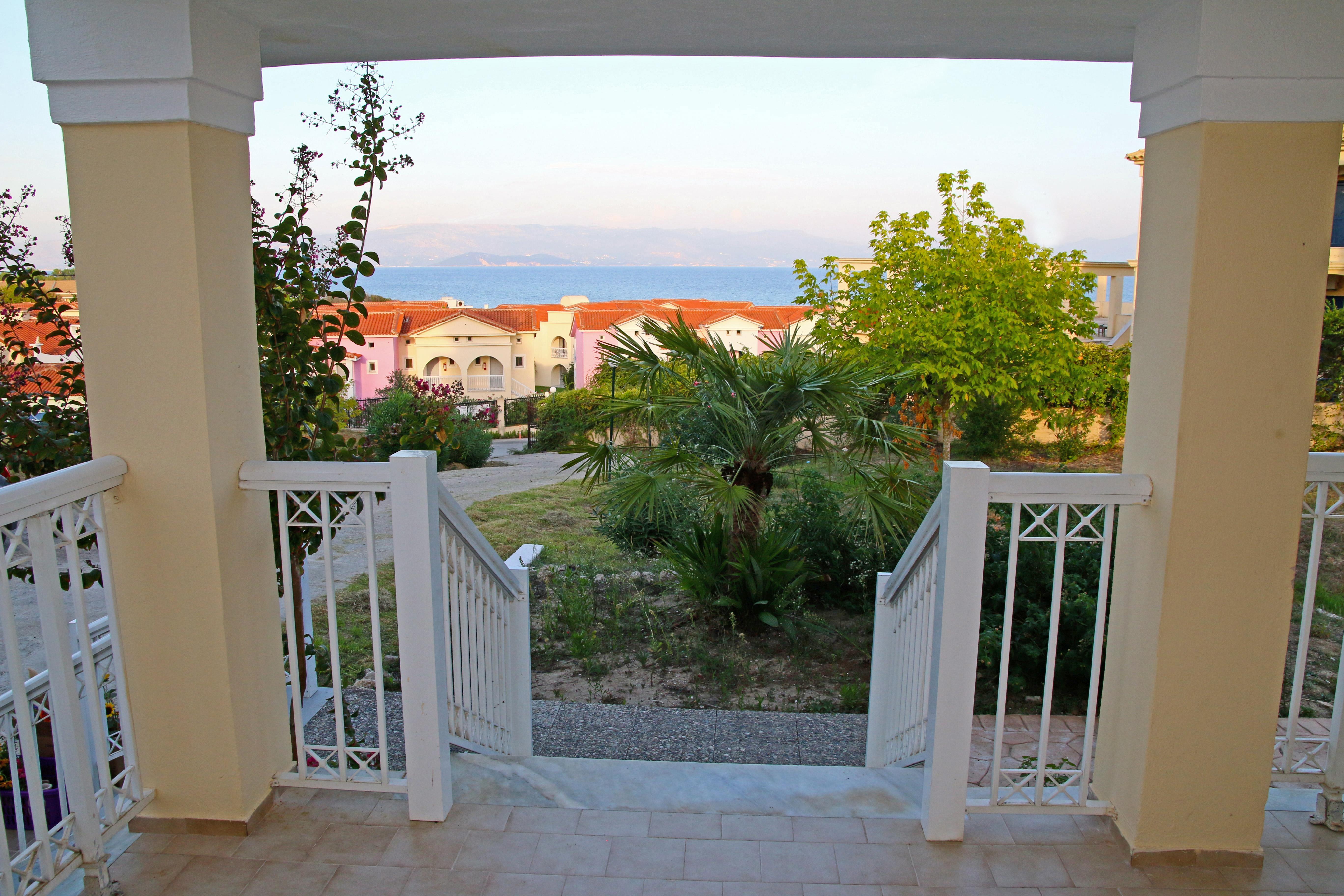 Mediterranean Blue Kavos Luaran gambar