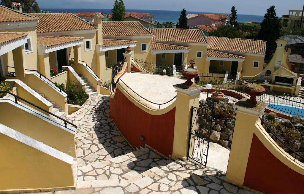 Mediterranean Blue Kavos Luaran gambar