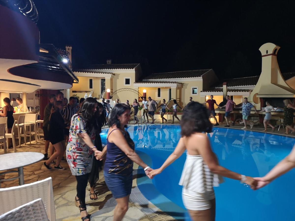 Mediterranean Blue Kavos Luaran gambar